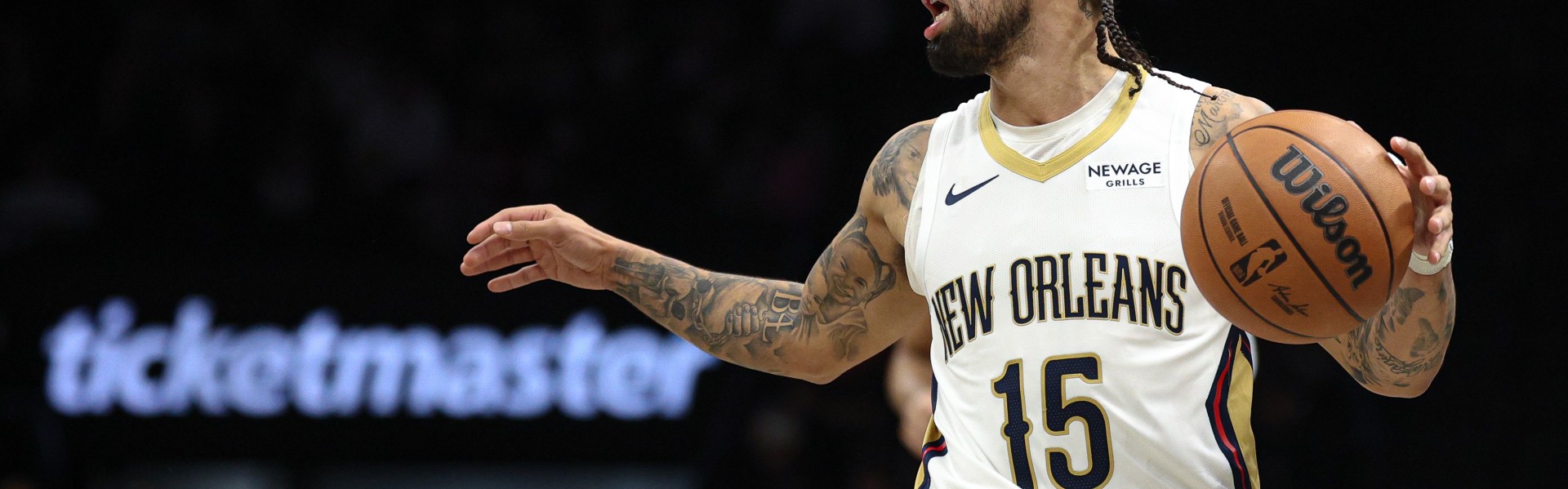 app下载-Iko：可以证实 火箭确实有意鹈鹕后卫阿尔瓦拉多