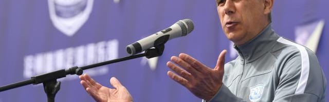 开云体育-古特比走回10年前在日本的路口 盼本土中生代爆发