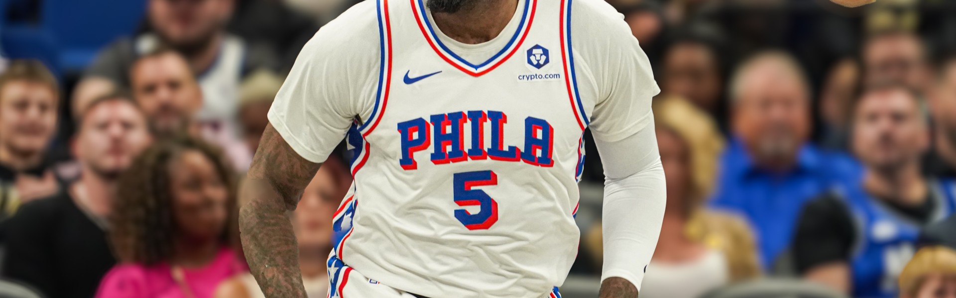 app下载-篮板怪兽！德拉蒙德10中4得8分15板1助1帽 其中6个前场板