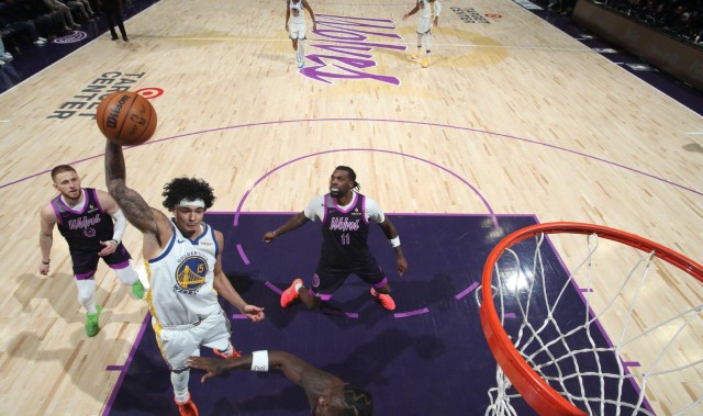 app下载-大胜！管理层却和库里意见不一！交易筹码受伤，勇士队路在何方？