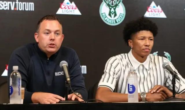 雄鹿GM：满意休赛期补强 下赛季雄鹿仍是顶级球队