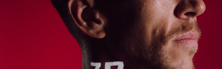 网页版登录入口-佩里西奇37岁生日，埃因霍温祝福：热情永不老，伊万生日快乐