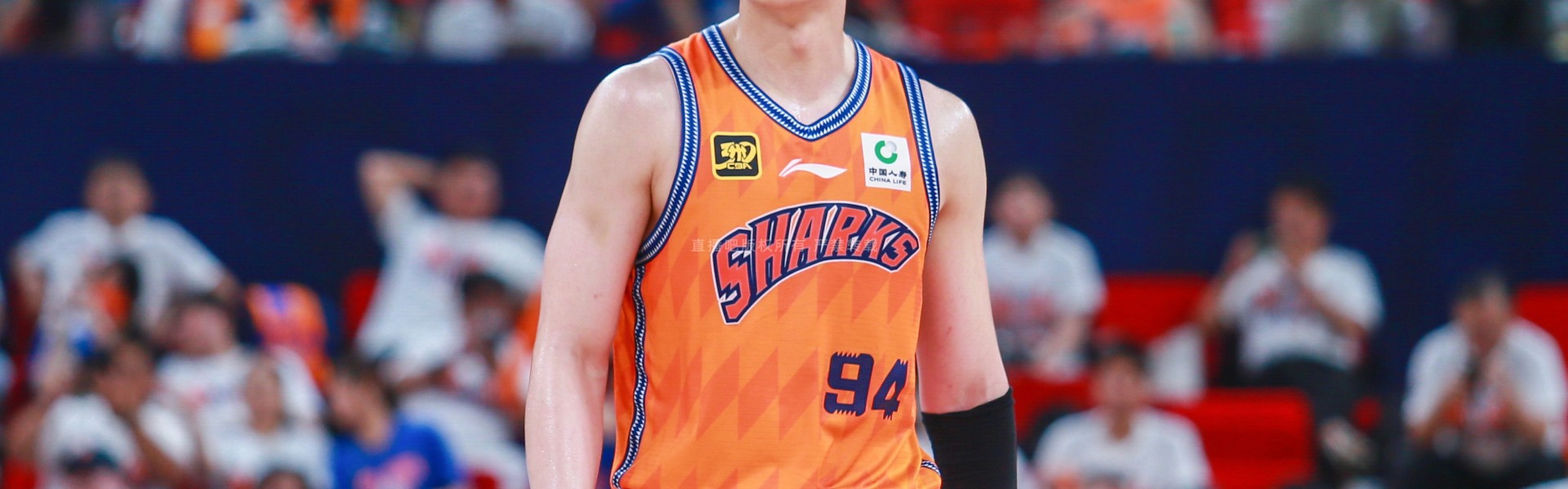 开云体育-媒体人：很多人都忘了王哲林是两届MVP&amp;入选过10次全明星的球员